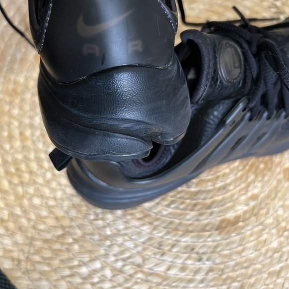 Nike Girls  Air Presto VT3 Leather Sneakers Trainers Size 5 - Picture 9 of 11